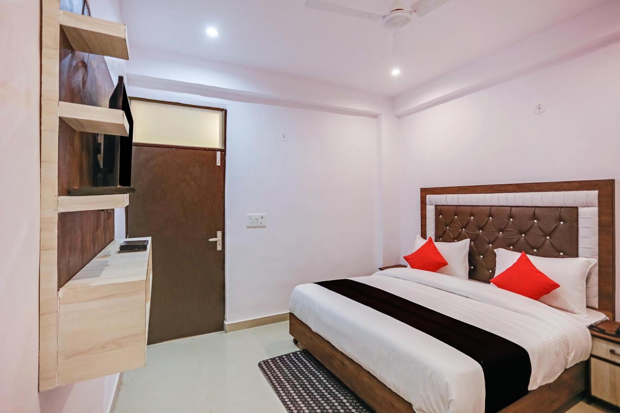Hotel O Golden Stone Ghaziabad Exterior foto